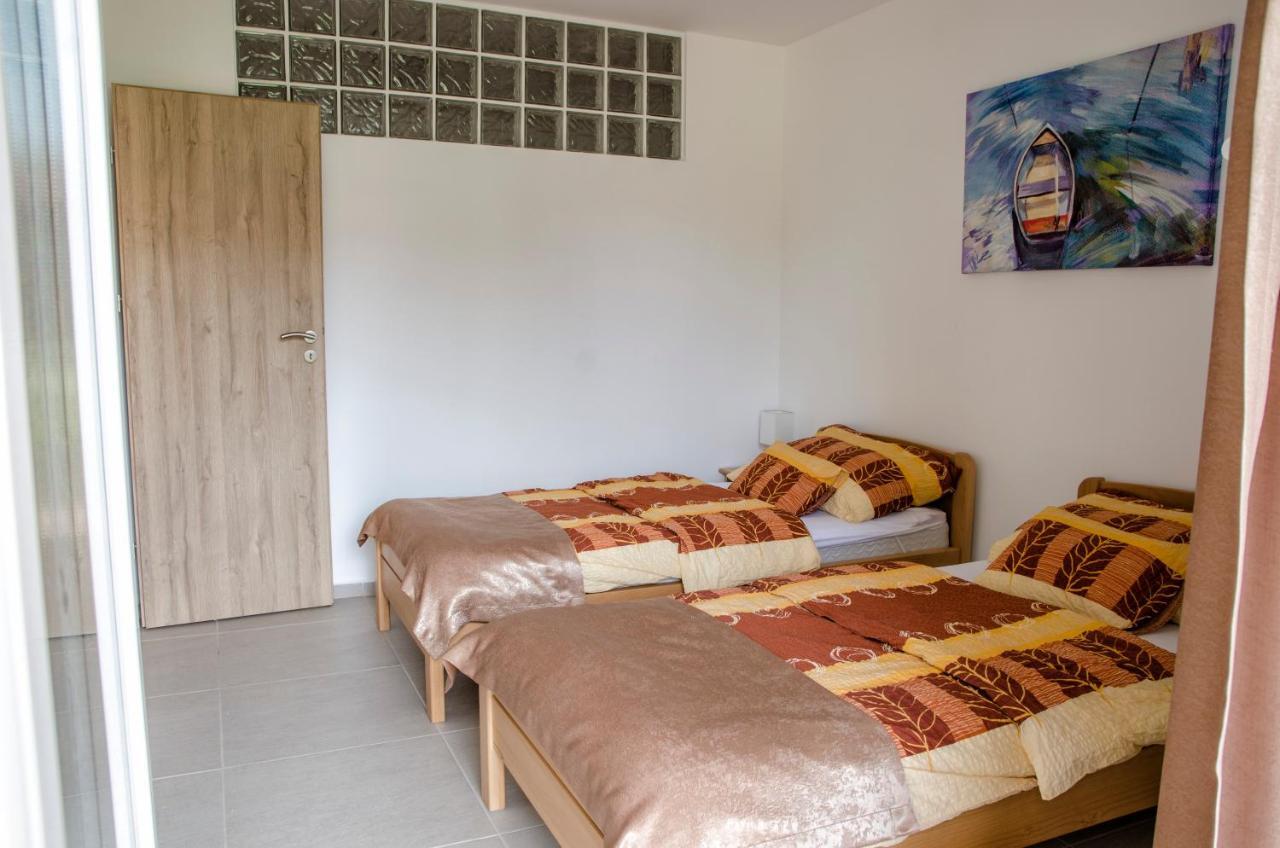Ferienwohnung Zamardi Siraly Exterior foto